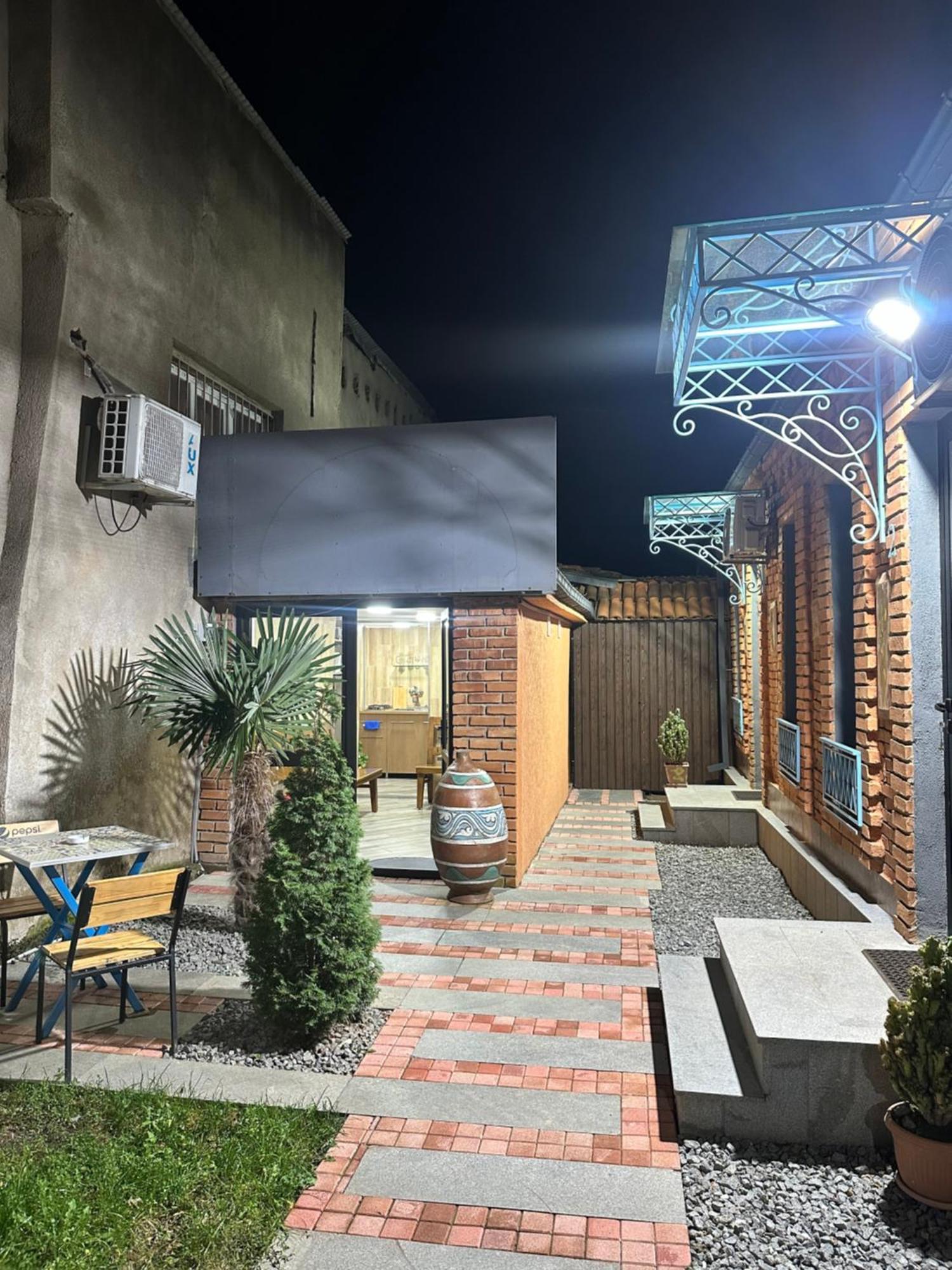 Hotel Varla Kutaisi Exteriér fotografie